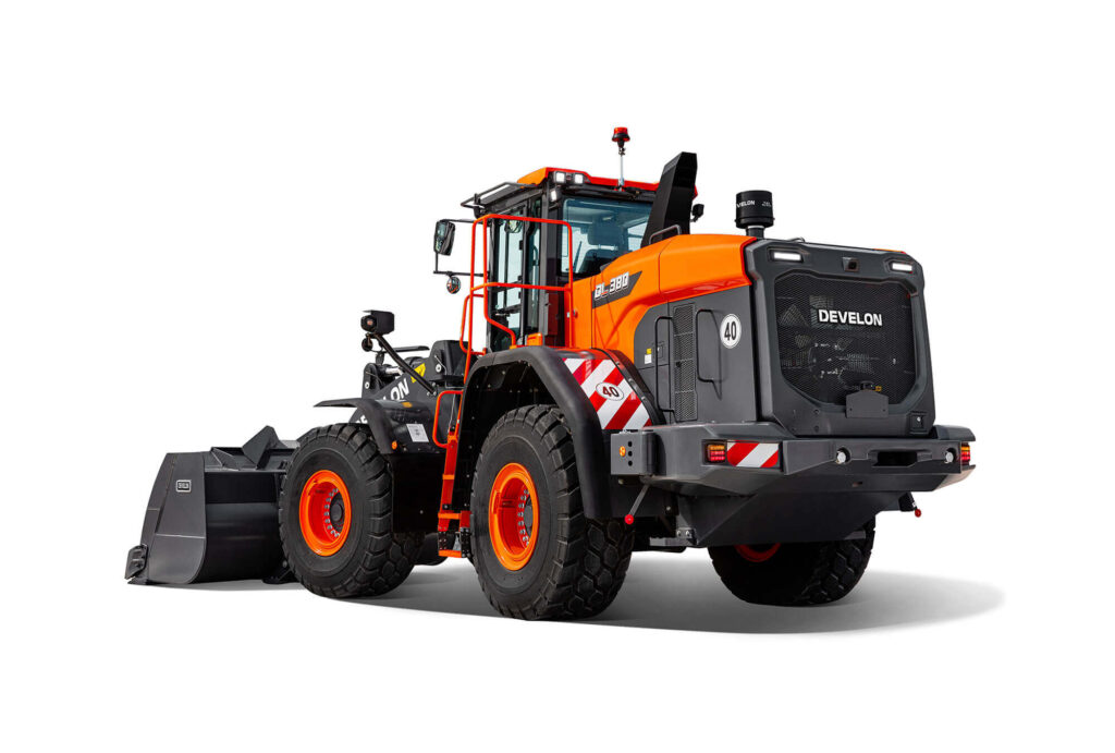 Sprednji nakladalnik Develon DL380-7